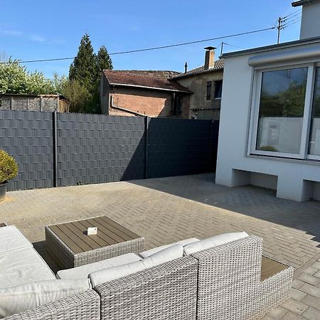 Ferienwohnung Gaestehaus Merzig Neubau エクステリア 写真